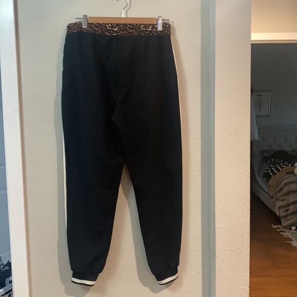 Zara basic lounge wear - Picture 2 of 4